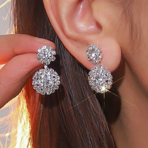 Anthropologie Jewelry - Round circle cubic zirconia drop earrings new